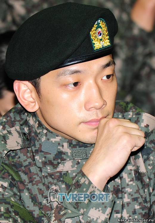 Рэйн выбран в качестве помощника инструктора в армии.